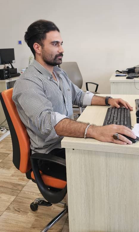 امیراحمد هاشمی
